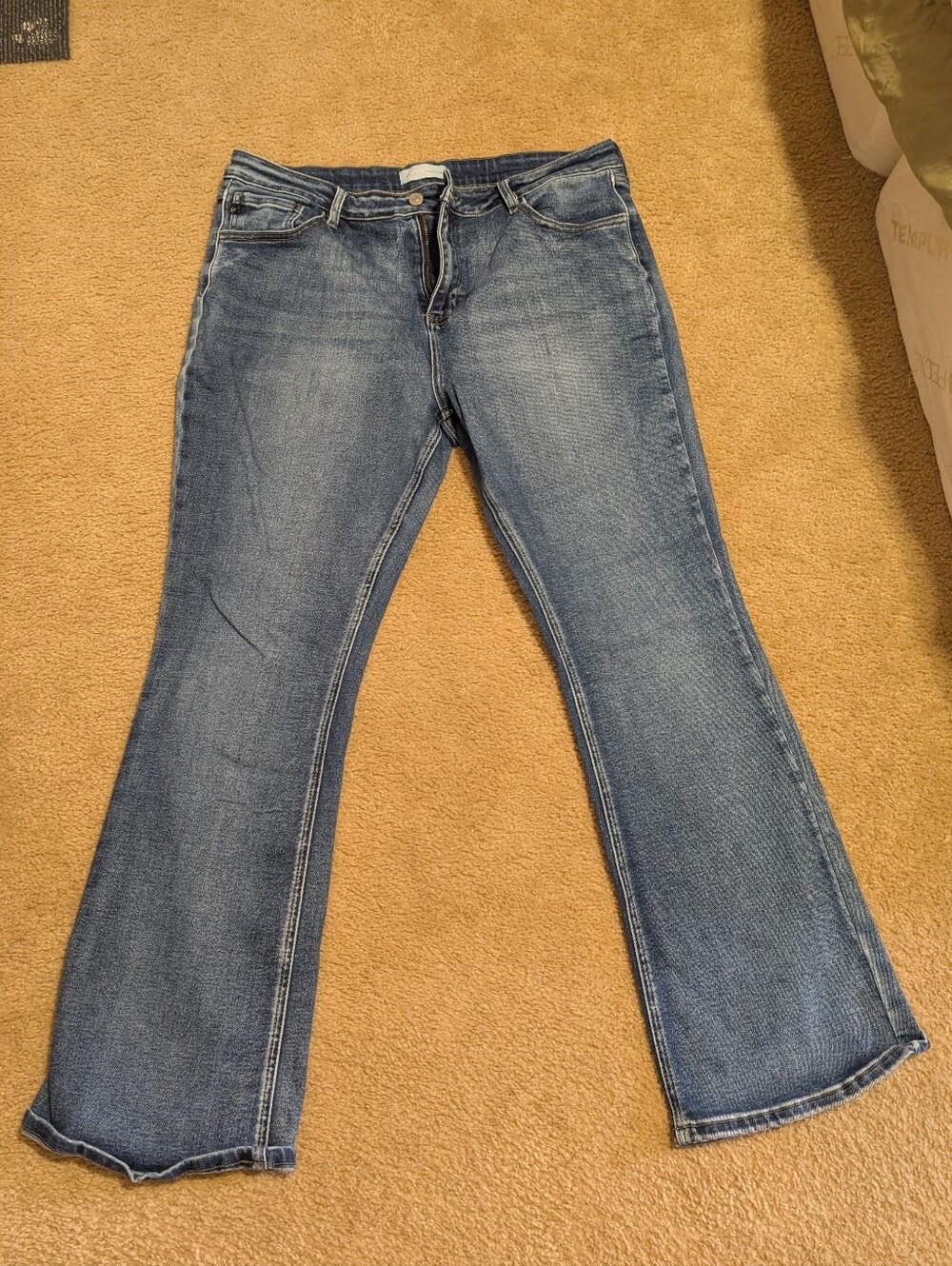 Women’s Blue Flared Jeans 19/33